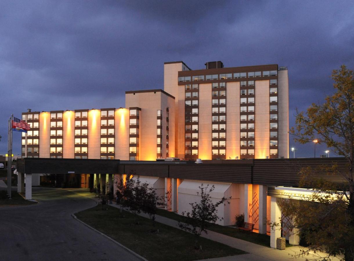 Best Western Premier Calgary Plaza Hotel & Conference Centre Екстер'єр фото