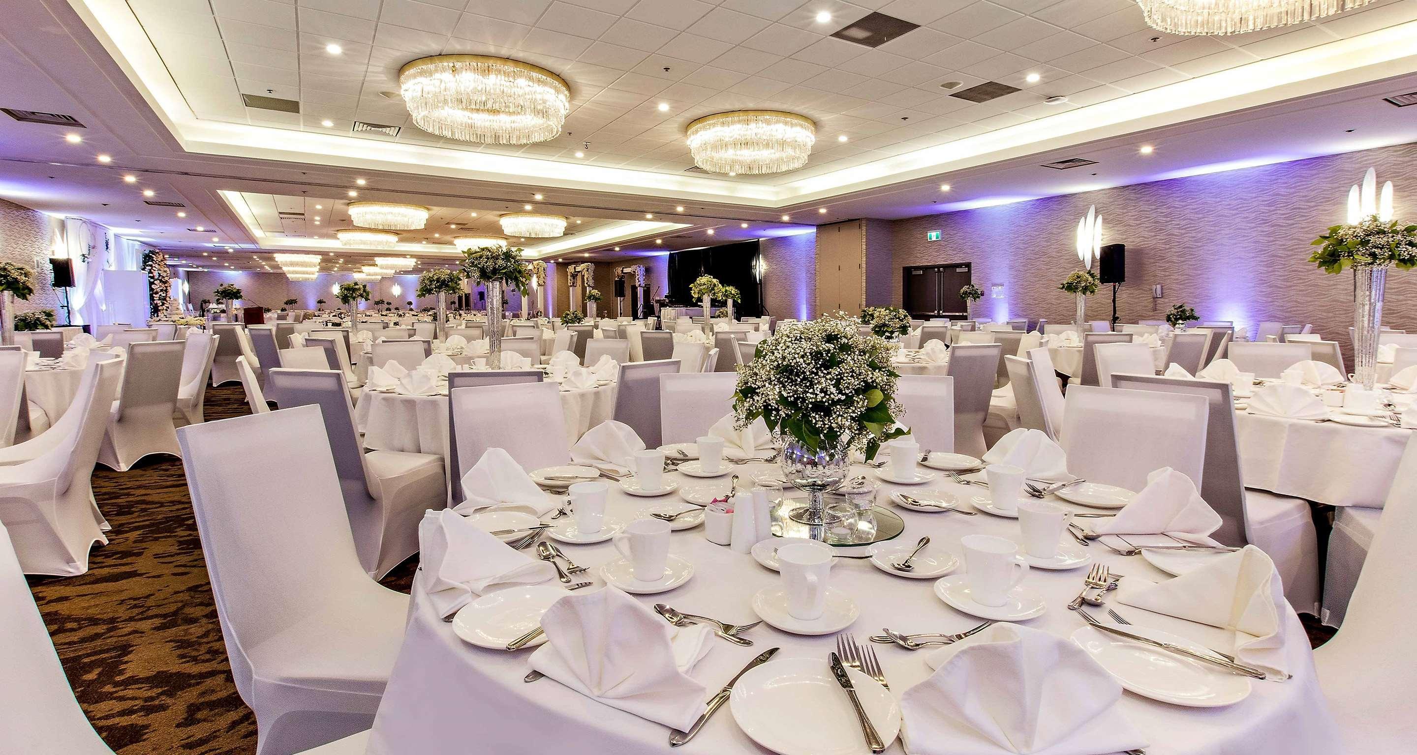 Best Western Premier Calgary Plaza Hotel & Conference Centre Екстер'єр фото