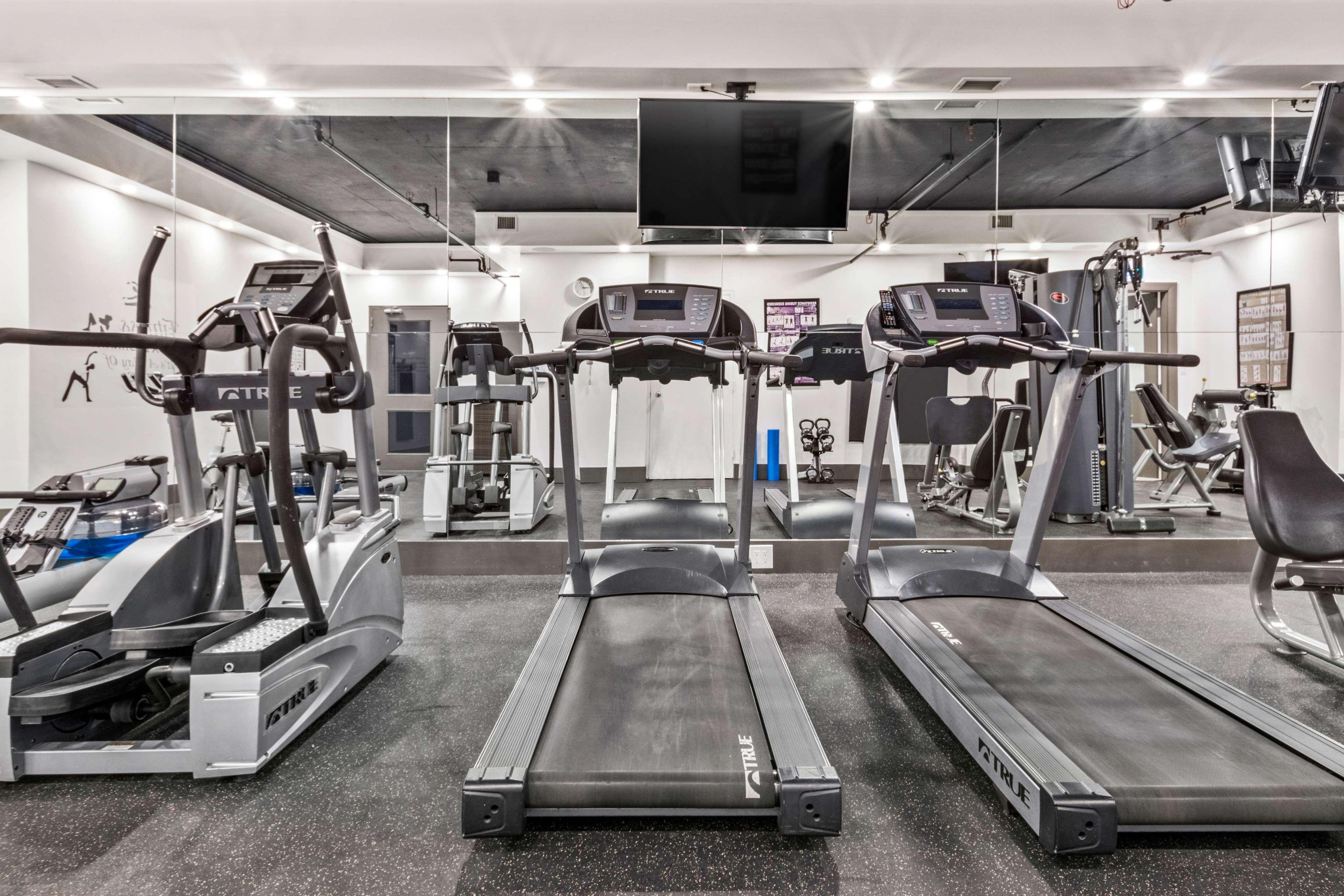 Best Western Premier Calgary Plaza Hotel & Conference Centre Екстер'єр фото